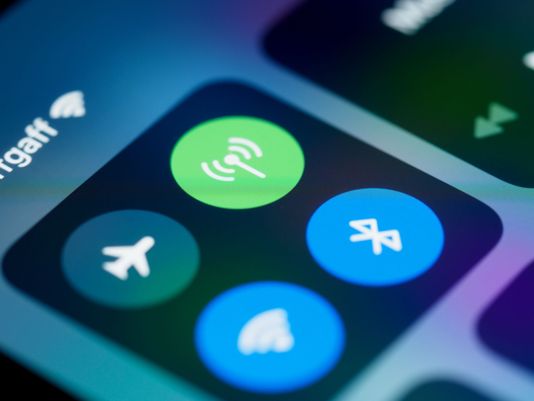 Cách kiểm tra độ chai pin iPhone và khi nào nên thay