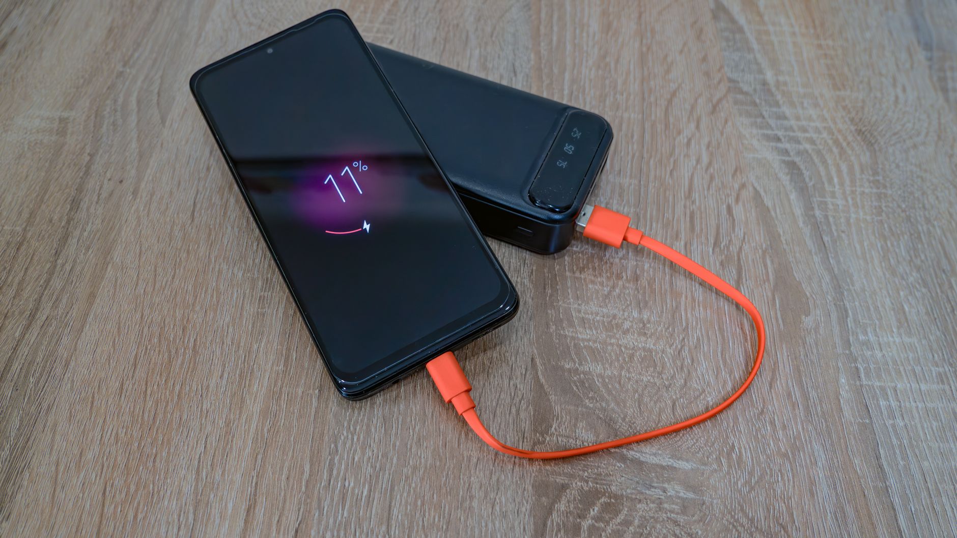 10 cách tiết kiệm pin iPhone hiệu quả trong ngày